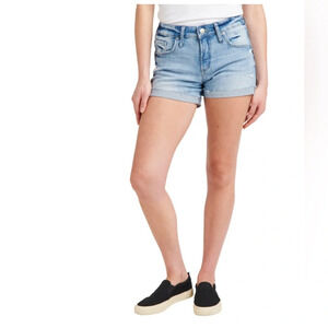 COPY - Sz W25 L4 women Silver Jeans Co. Boyfriend Mid Rise Short with small rips